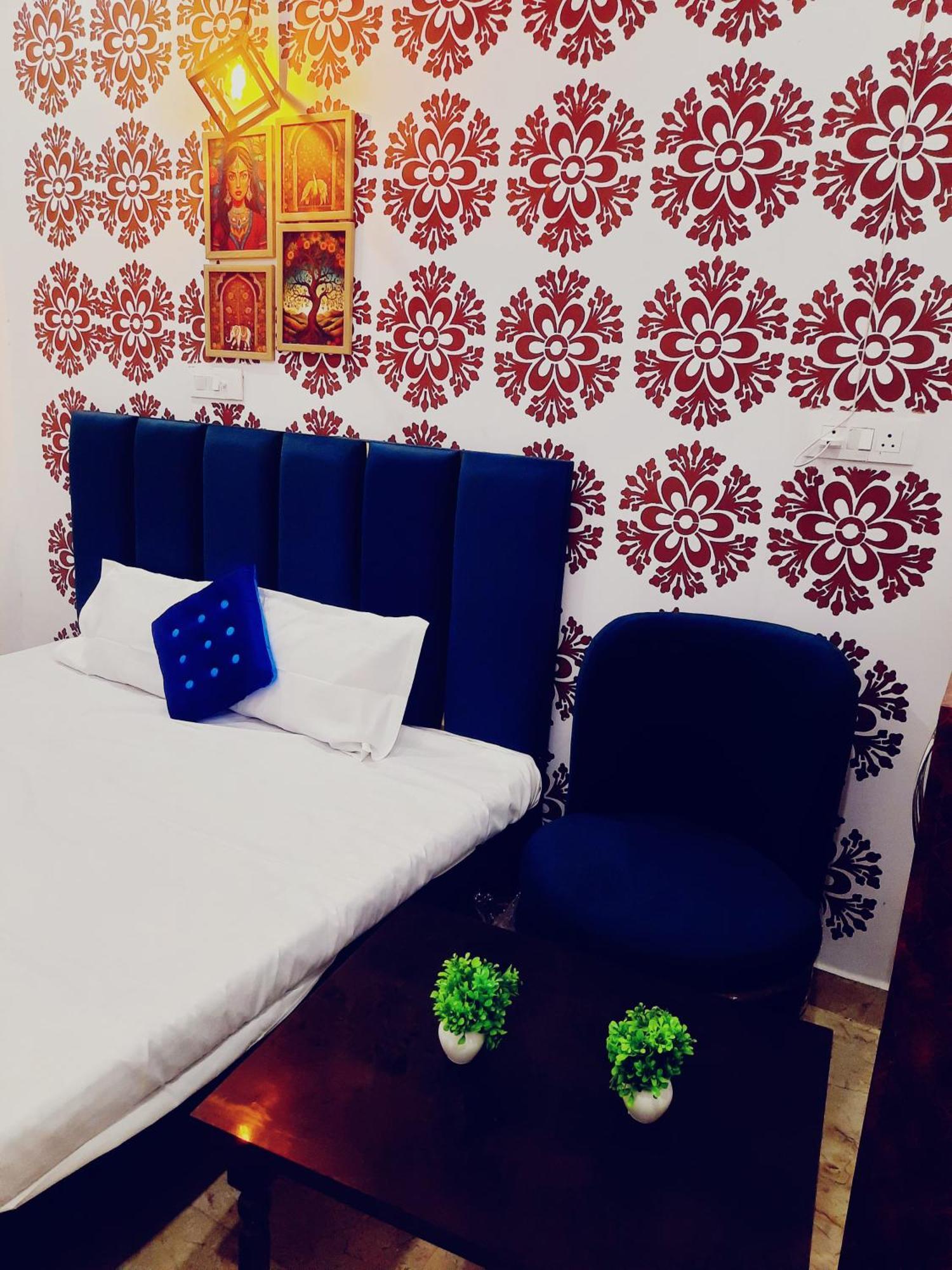 Iconic Retreat By Atulyam Stays Prayagraj Luaran gambar